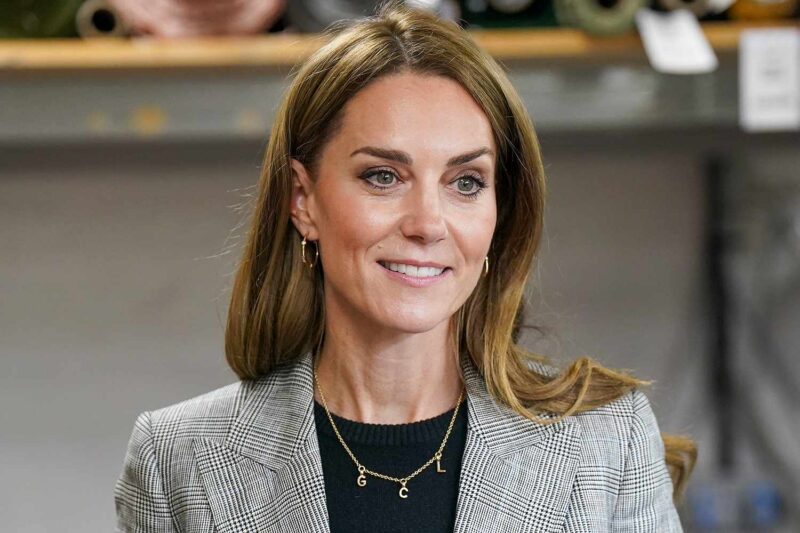 top less kate middleton